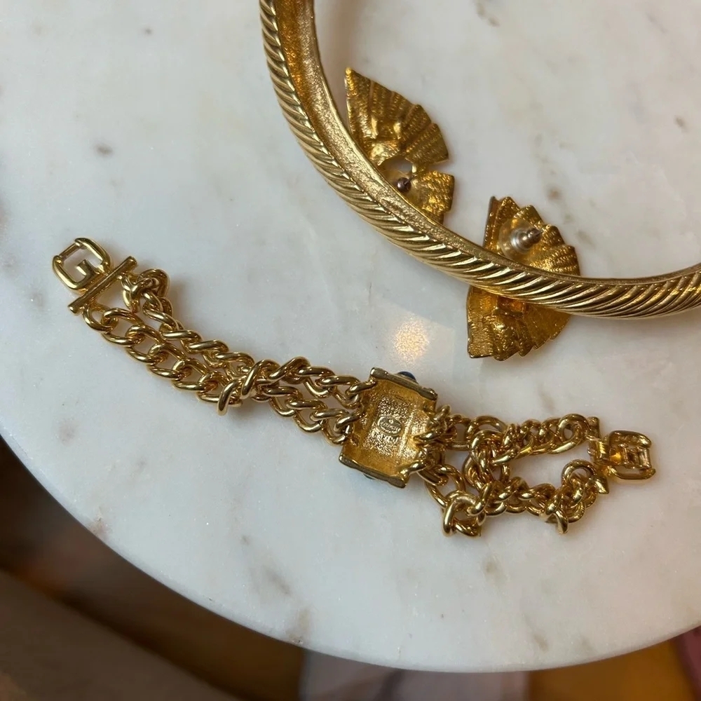 Givenchy Gold Necklace Set with Jewel Accents  2 piece bracelet and necklace - Picture 4 of 10